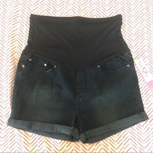 Times Two Full Panel Maternity Shorts